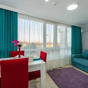 House ** Стамбул